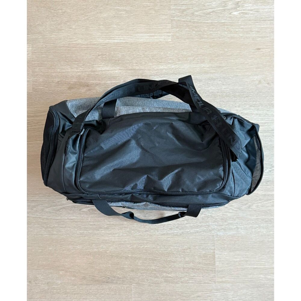 Under Armour Unisex-Adult Undeniable Duffle 4.0 Gym Bag, Large